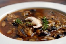 Кислый грибной суп