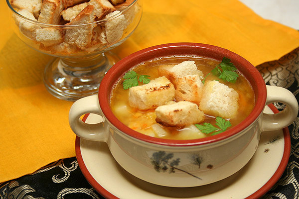 Гороховый суп с кабачками